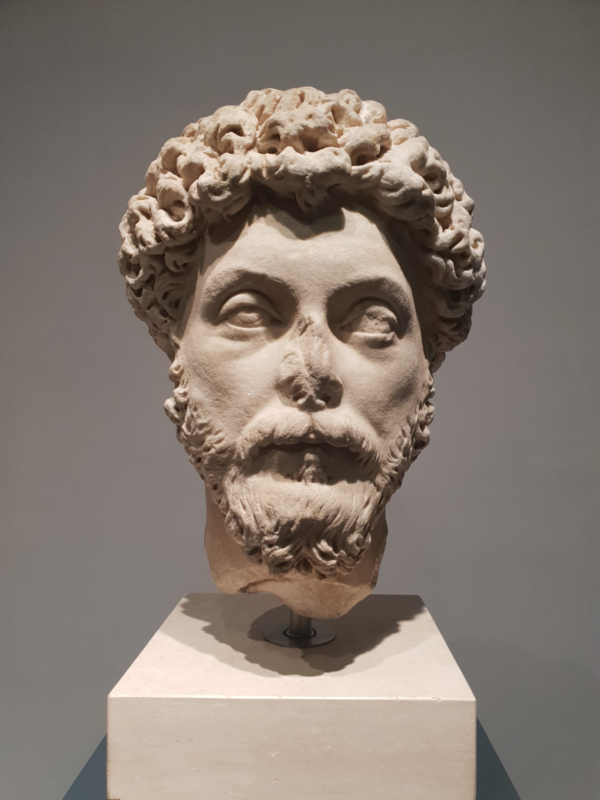 ancient-rome-live-people-personalities-emperor-marcus-aurelius